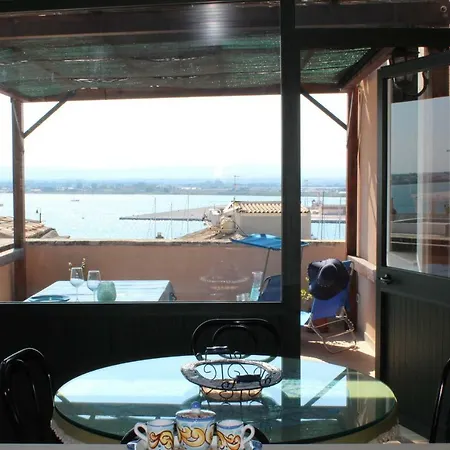 Breeze Terrace *