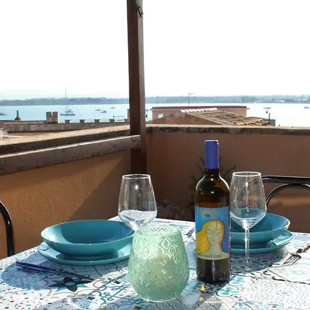 Apartment Breeze Terrace Syracuse